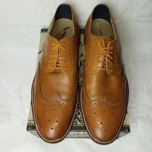 Banana Republic | Shoes | Banana Republic Hadley Brogue  display picture 3